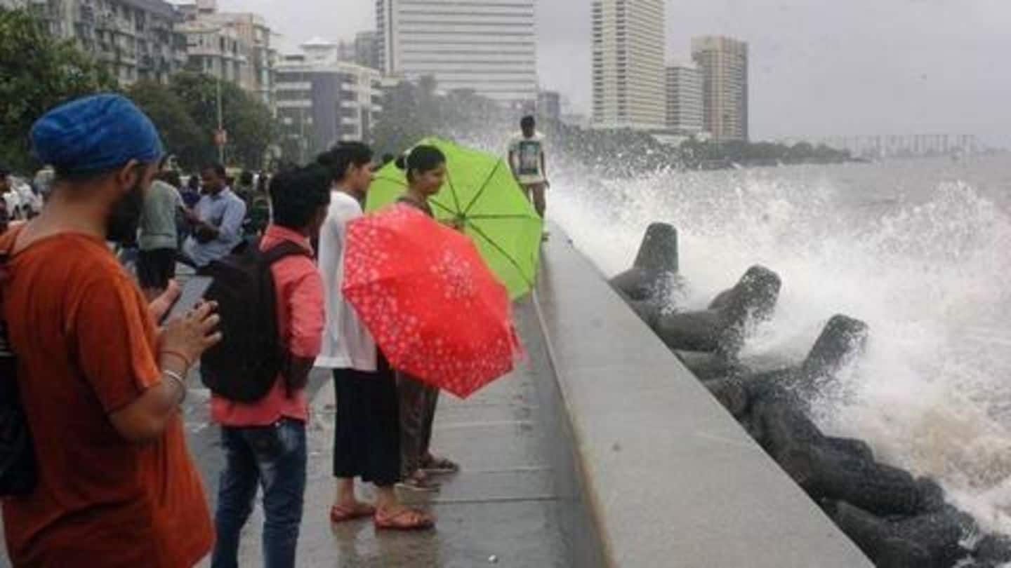 City is expecting intermittent heavy showers: Mumbai Police City is expecting intermittent heavy showers: Mumbai Police