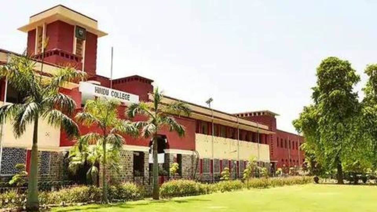 Hindu College, the oldest college under Delhi University Hindu College, the oldest college under Delhi University