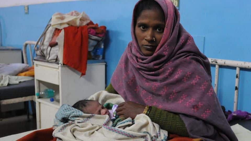 Gurugram: Pregnant-woman not carrying Aadhaar forced to deliver outside hospital