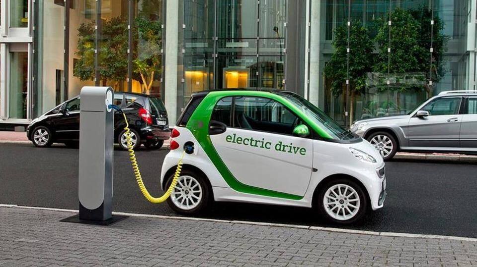 Centre working on automobile policy; focus on eco-friendly electric vehicles