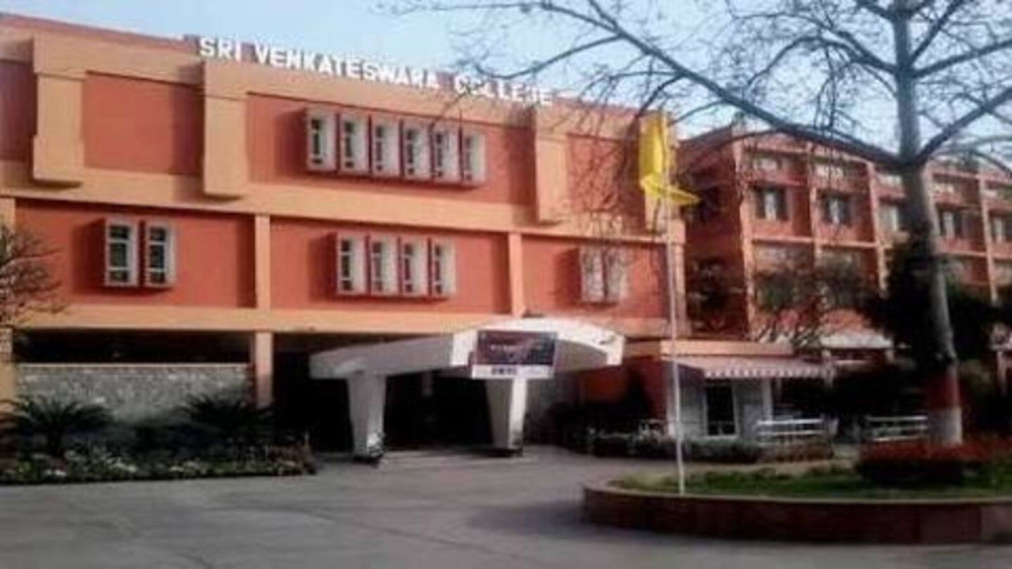 Sri Venkateswara College is another popular college for BCom (Hons.) Sri Venkateswara College is another popular college for BCom (Hons.)