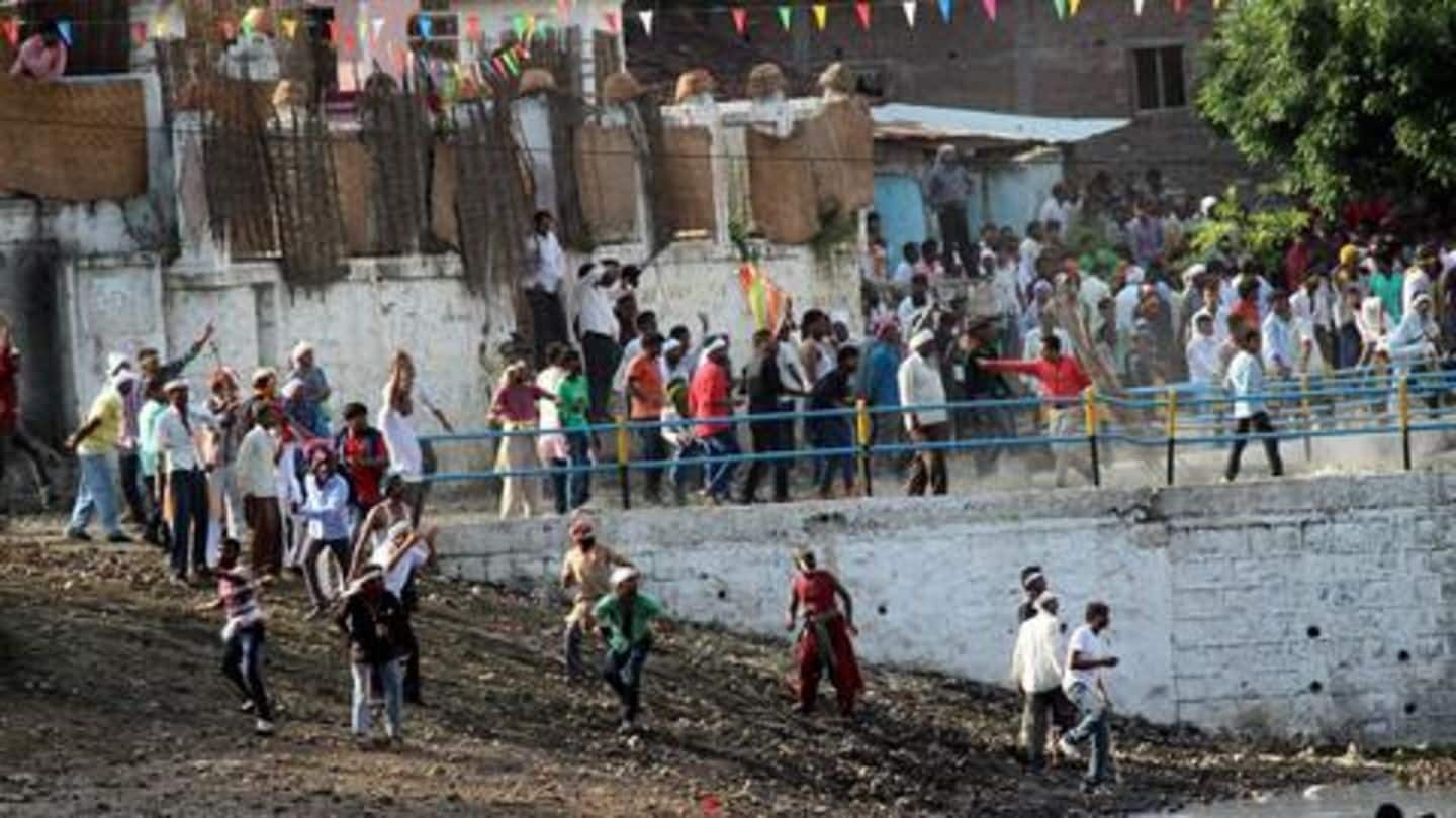Madhya Pradesh: Over 400 injured in annual 'Gotmar' stone-pelting festival