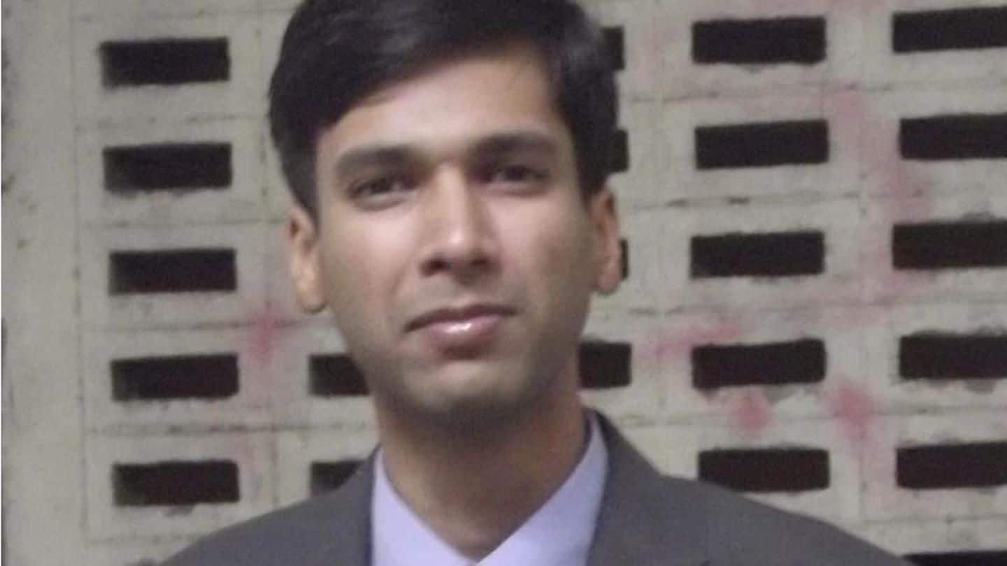 Nitin Jain topped both IIT-JEE and AIEEE in 2009 Nitin Jain topped both IIT-JEE and AIEEE in 2009