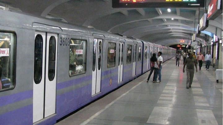 Kolkata: Metro services affected as man attempts suicide at station