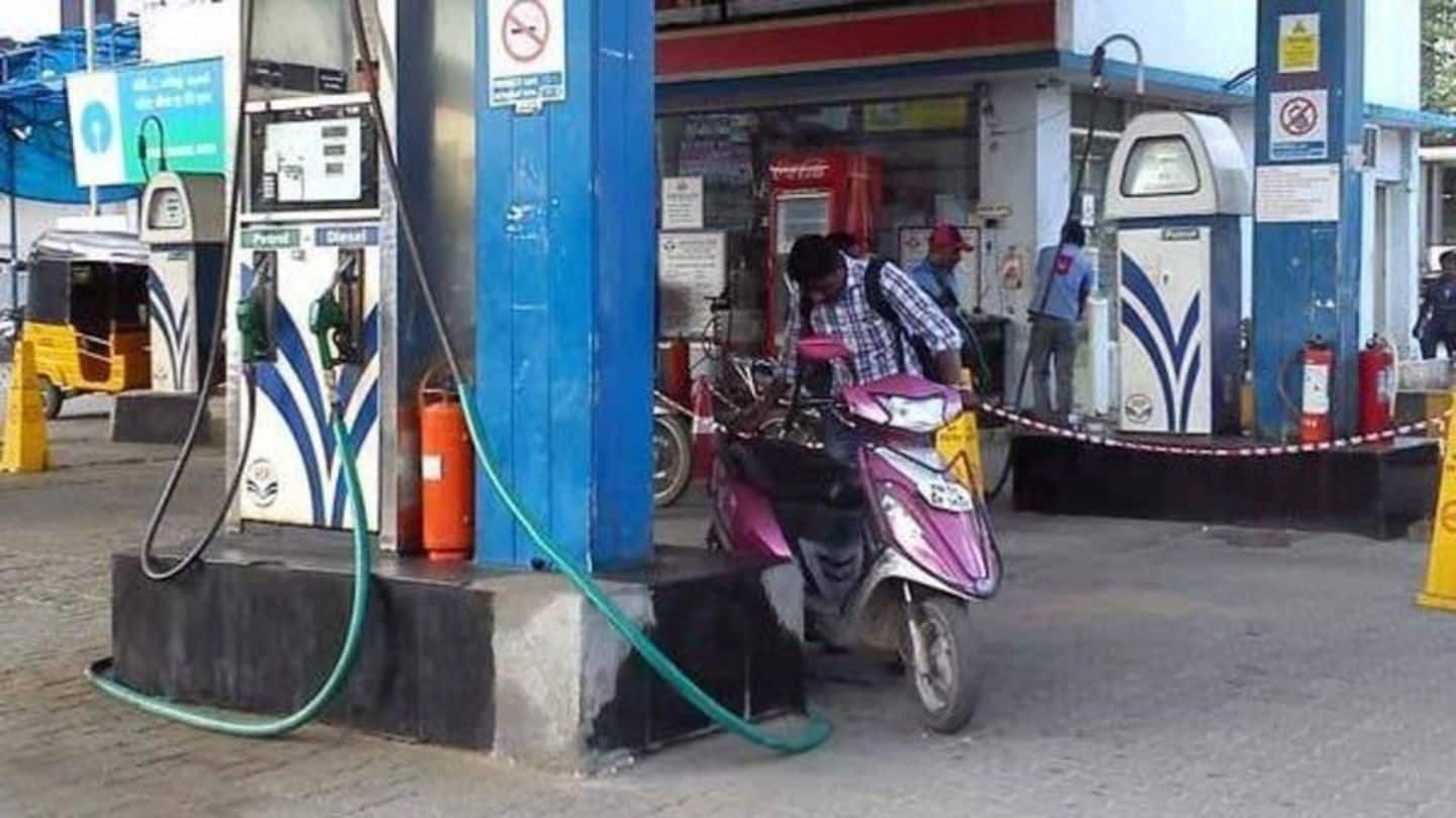 Bengaluru: Petrol pump to serve free food while customers refuel