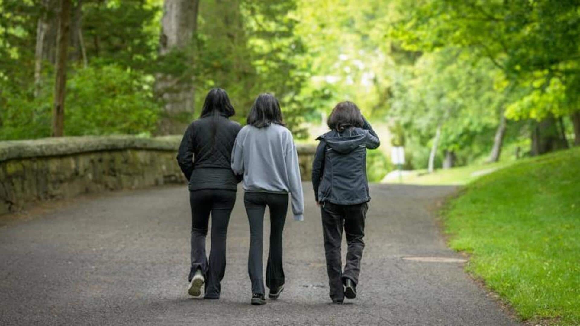 Nature walk with family: Here's why it's a wonderful idea! Nature walk with family: Here's why it's a wonderful idea!
