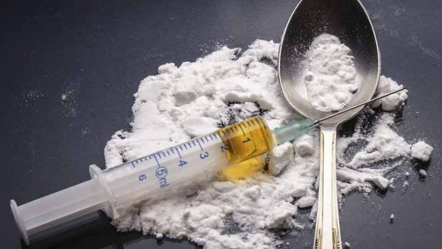 Bollywood makeup artist arrested with cocaine in Mumbai