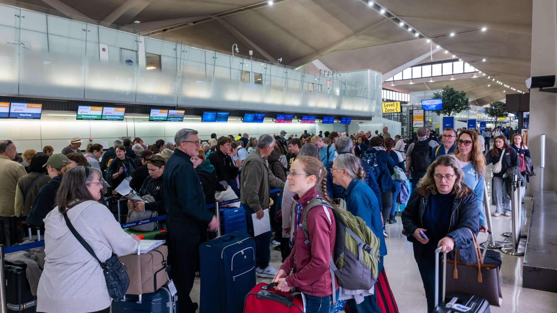Shutdown effect: US may cut 10% flights at 40 airports