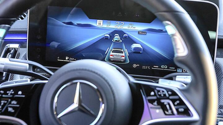 How Mercedes-Benz aims to end road accidents by 2050