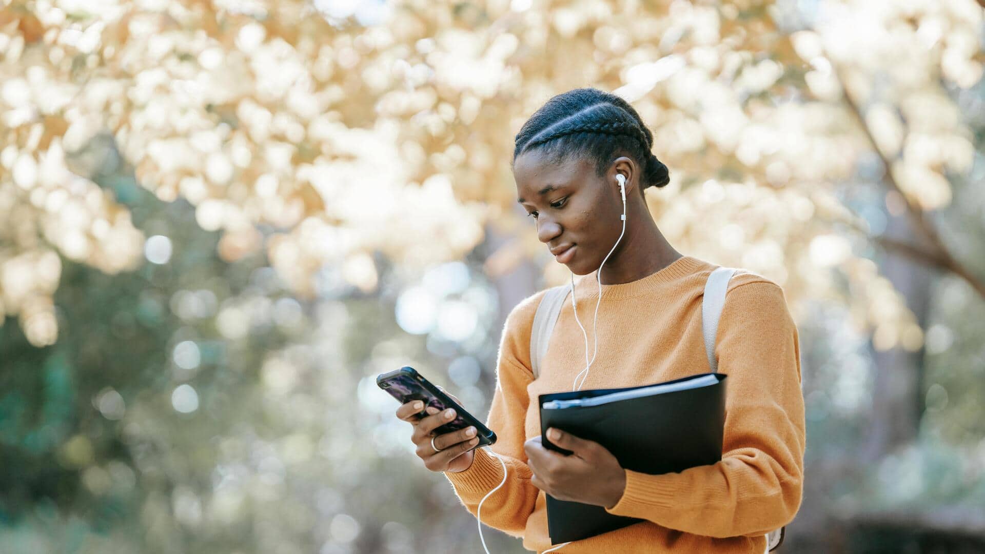 Your guide to crafting the ultimate chill playlist