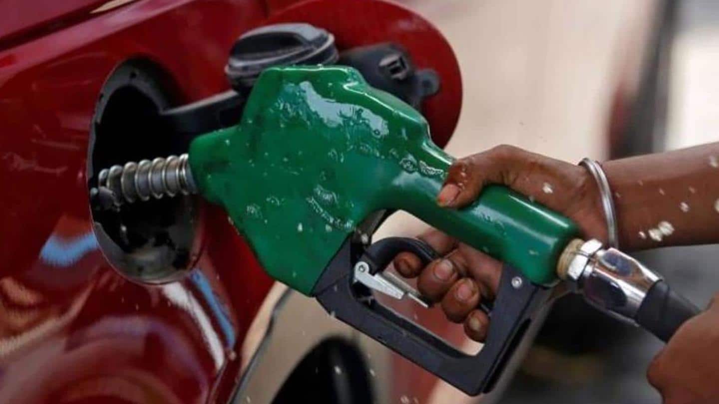 Branded petrol crosses Rs. 100 mark in Rajasthan