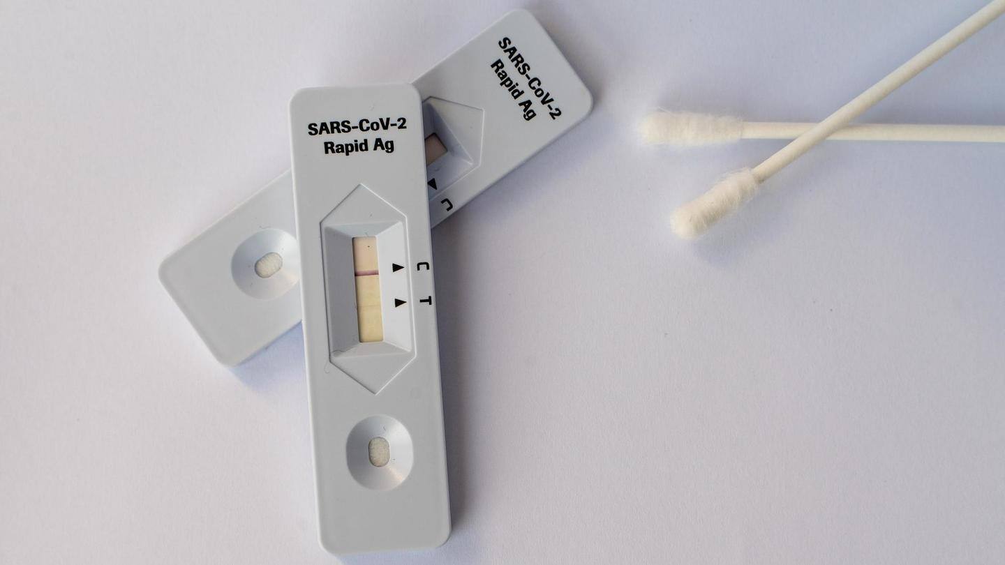 An antigen test detects viral activity in the body An antigen test detects viral activity in the body