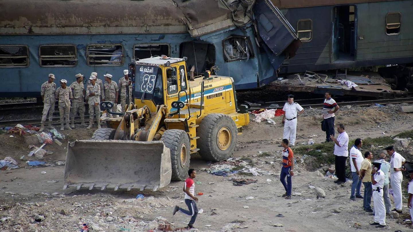 Egypt's deadliest train crash in 2002 killed 300 people Egypt's deadliest train crash in 2002 killed 300 people