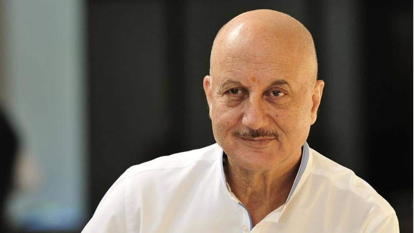 Anupam Kher celebrates 37 years of debut film 'Saaransh'