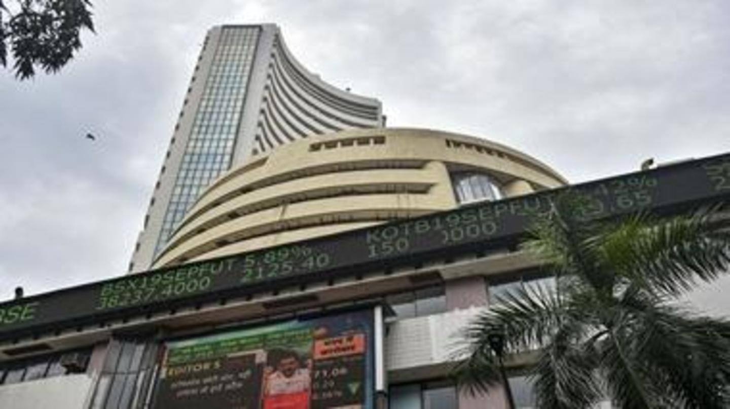 Sensex tanks nearly 600 points in early trade