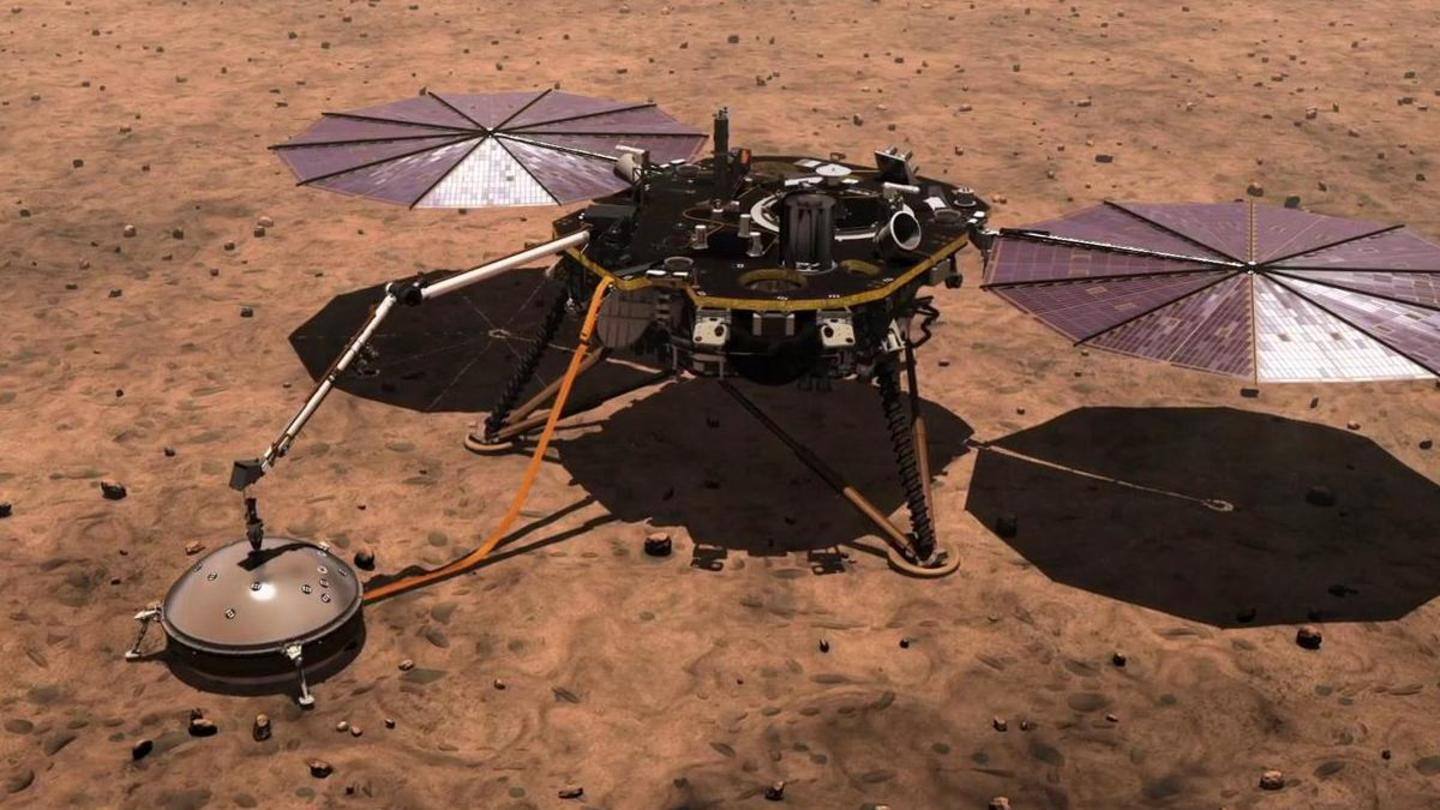 NASA risks losing InSight lander forever to Martian dust storms