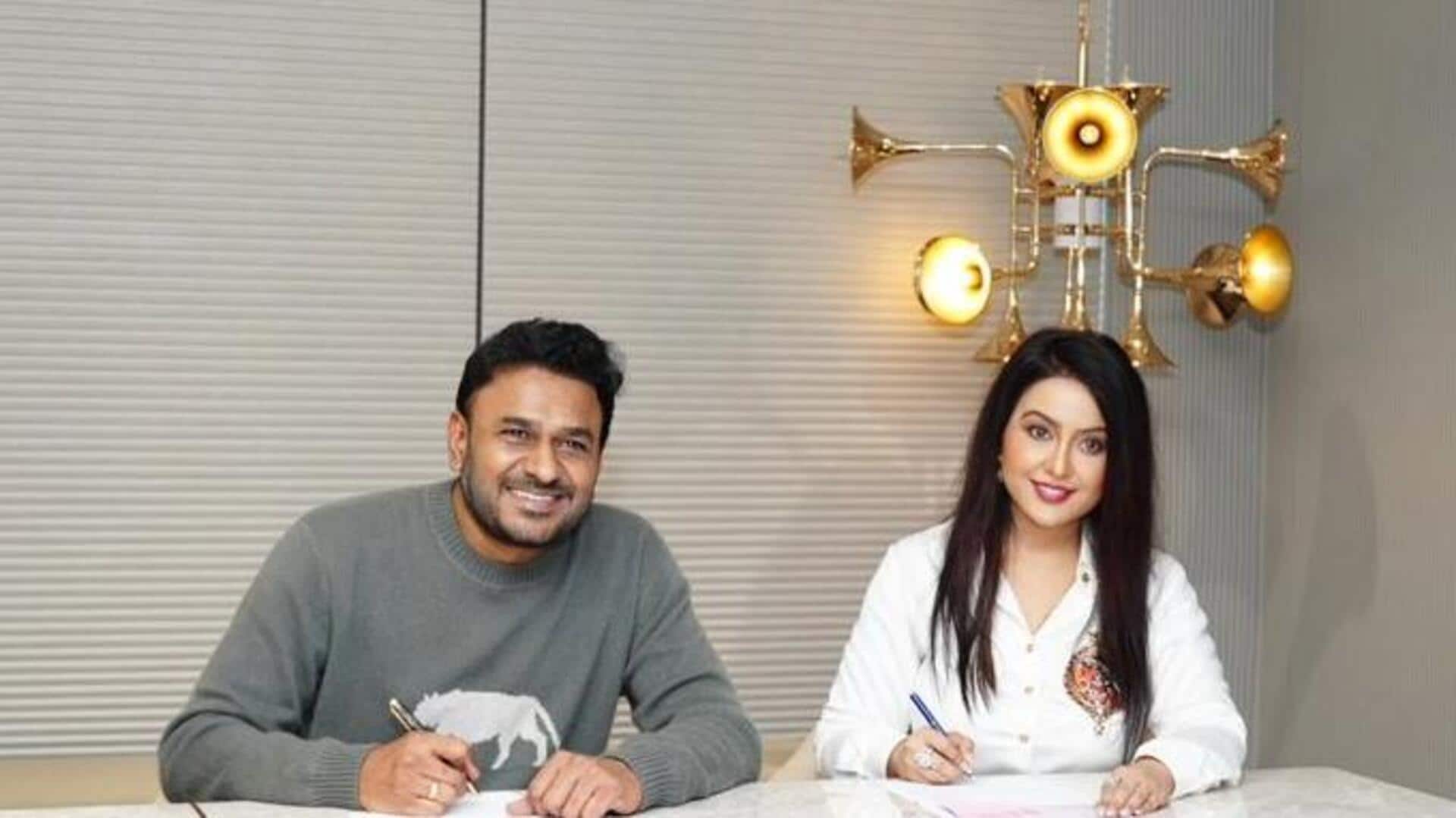 Amruta Fadnavis lands exclusive Warner Music India contract