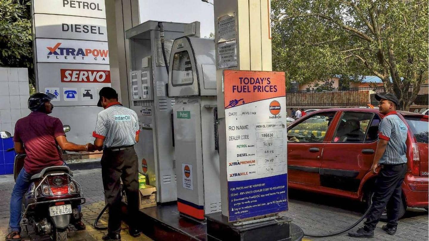 Petrol crosses Rs. 100/liter mark in Leh, Andhra Pradesh, Telangana