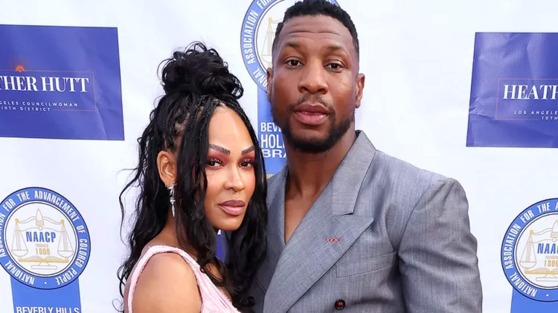 Jonathan Majors makes first big red carpet appearance after sentencing