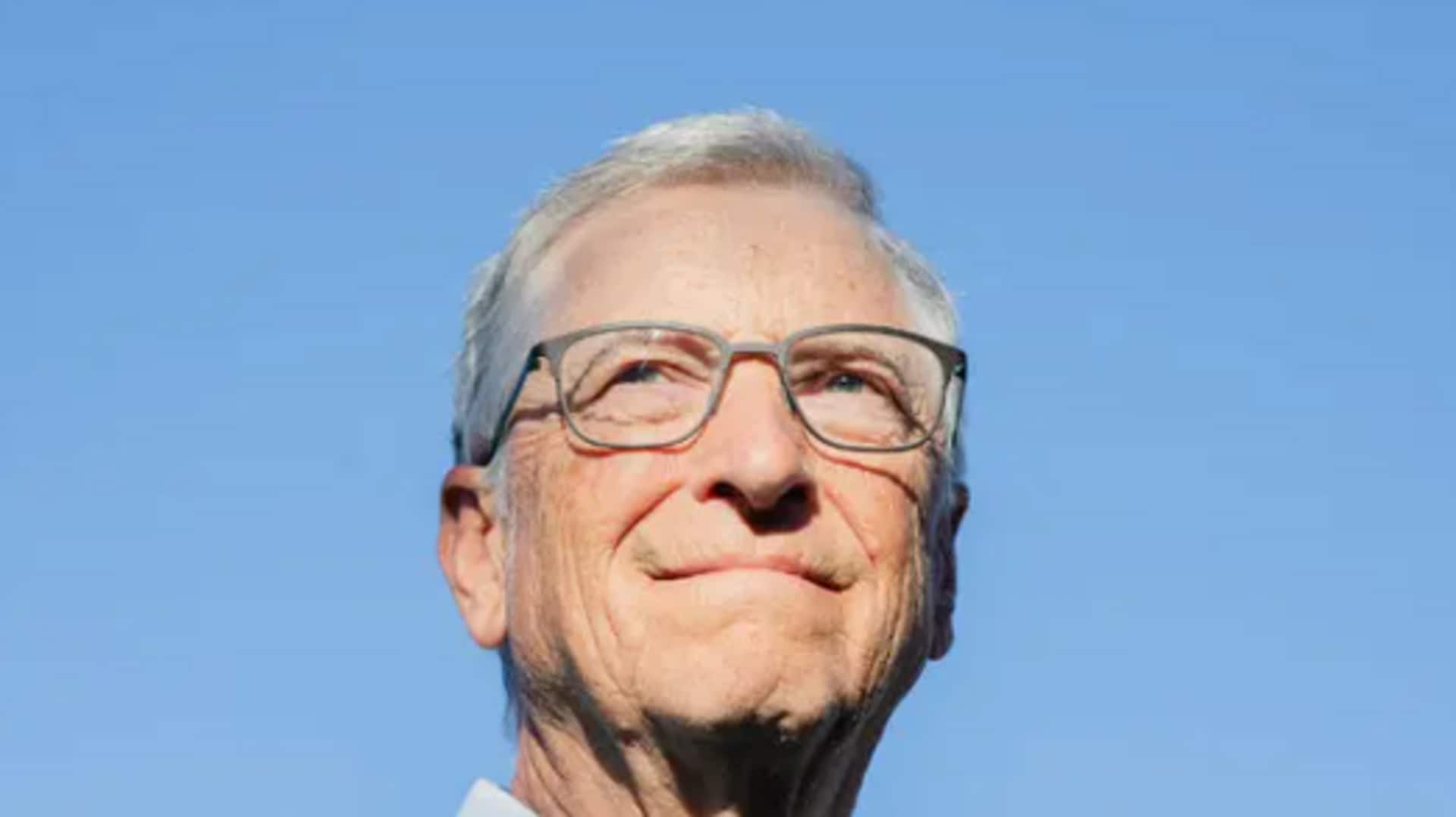 Read these 5 books recommended by Bill Gates