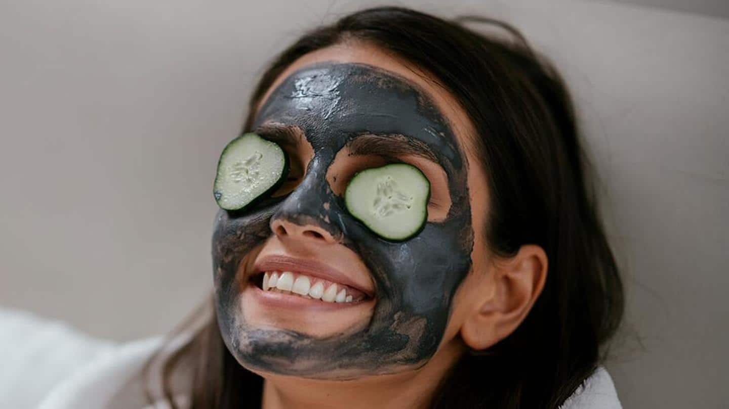 Glow face mask