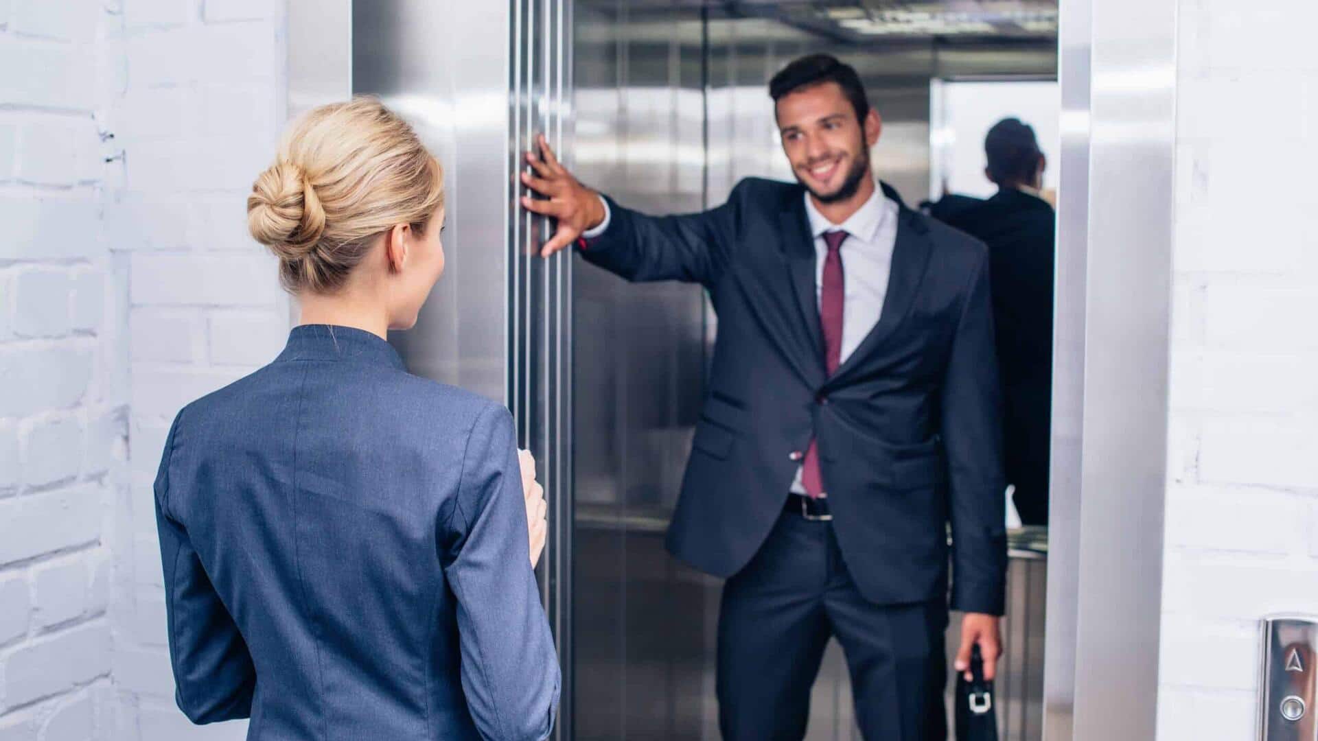 How to behave in an elevator: 5 etiquette tips