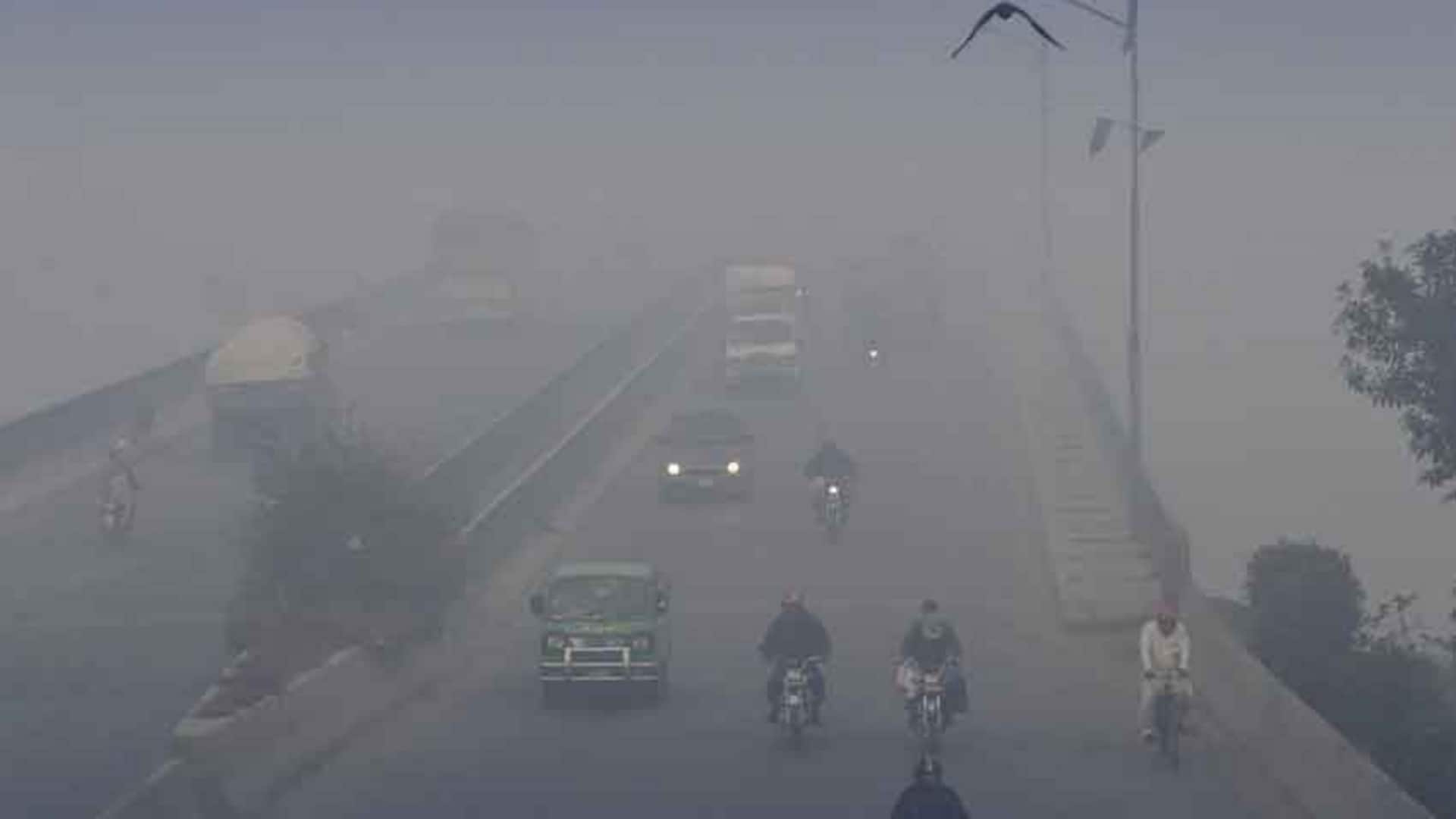 Lahore's air quality plummets after Diwali; India blamed for pollution Lahore's air quality plummets after Diwali; India blamed for pollution