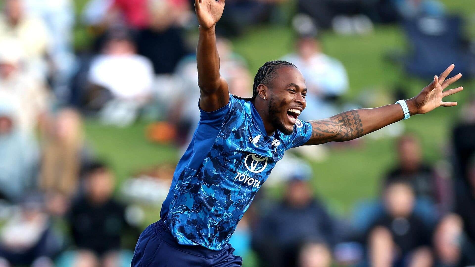 Jofra Archer bowls four maidens despite England's defeat to NZ Jofra Archer bowls four maidens despite England's defeat to NZ