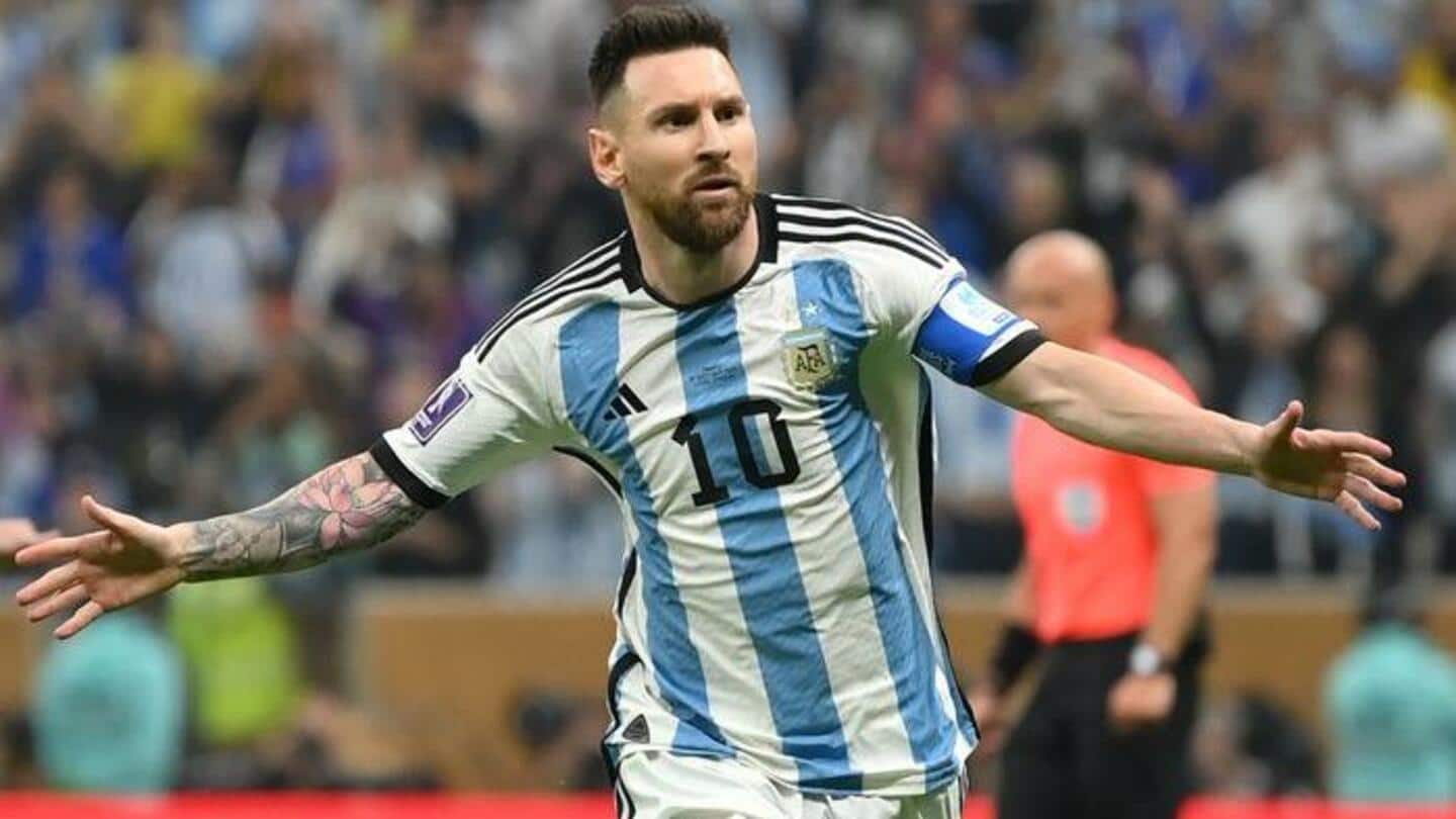 World Cup final (1st half), Argentina 2-0 up against France