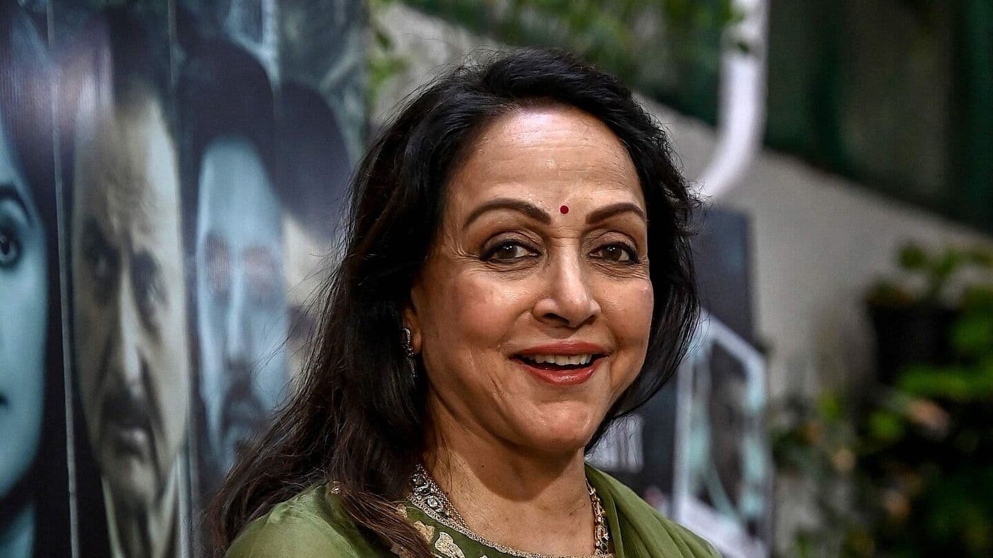 Hema Malini sells 2 luxury apartments in Mumbai for ₹12.5cr Hema Malini sells 2 luxury apartments in Mumbai for ₹12.5cr