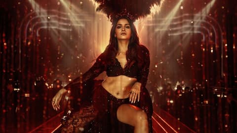 Alia is a cabaret star in 'Love & War' posters