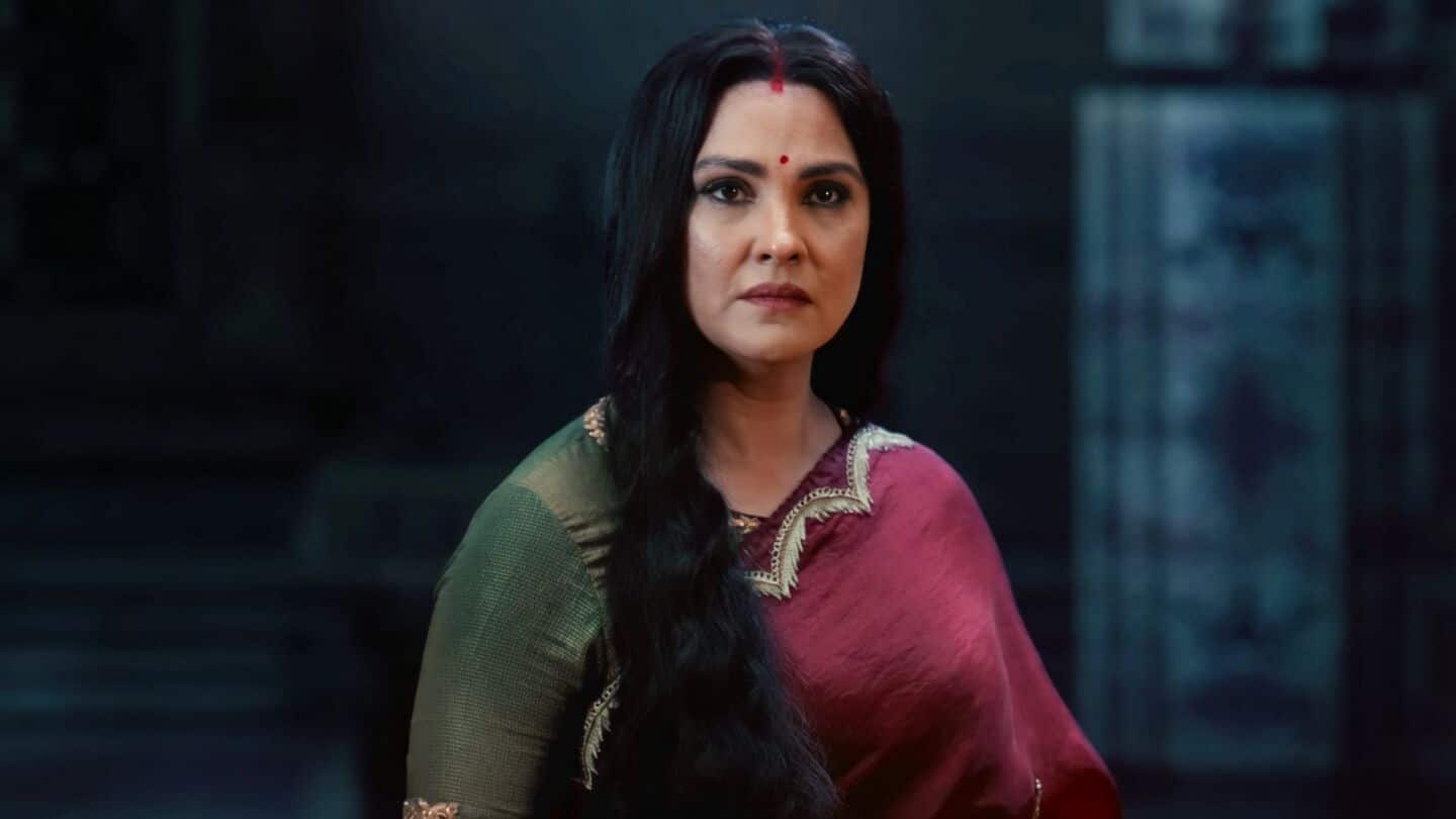 'Ramayana': Netizens upset over Sita, Kaikeyi's 'modern' costumes 