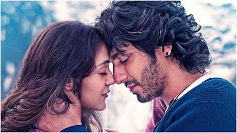 'Saiyaara' teaser: Ahaan Panday, Aneet Padda promise intense love story 