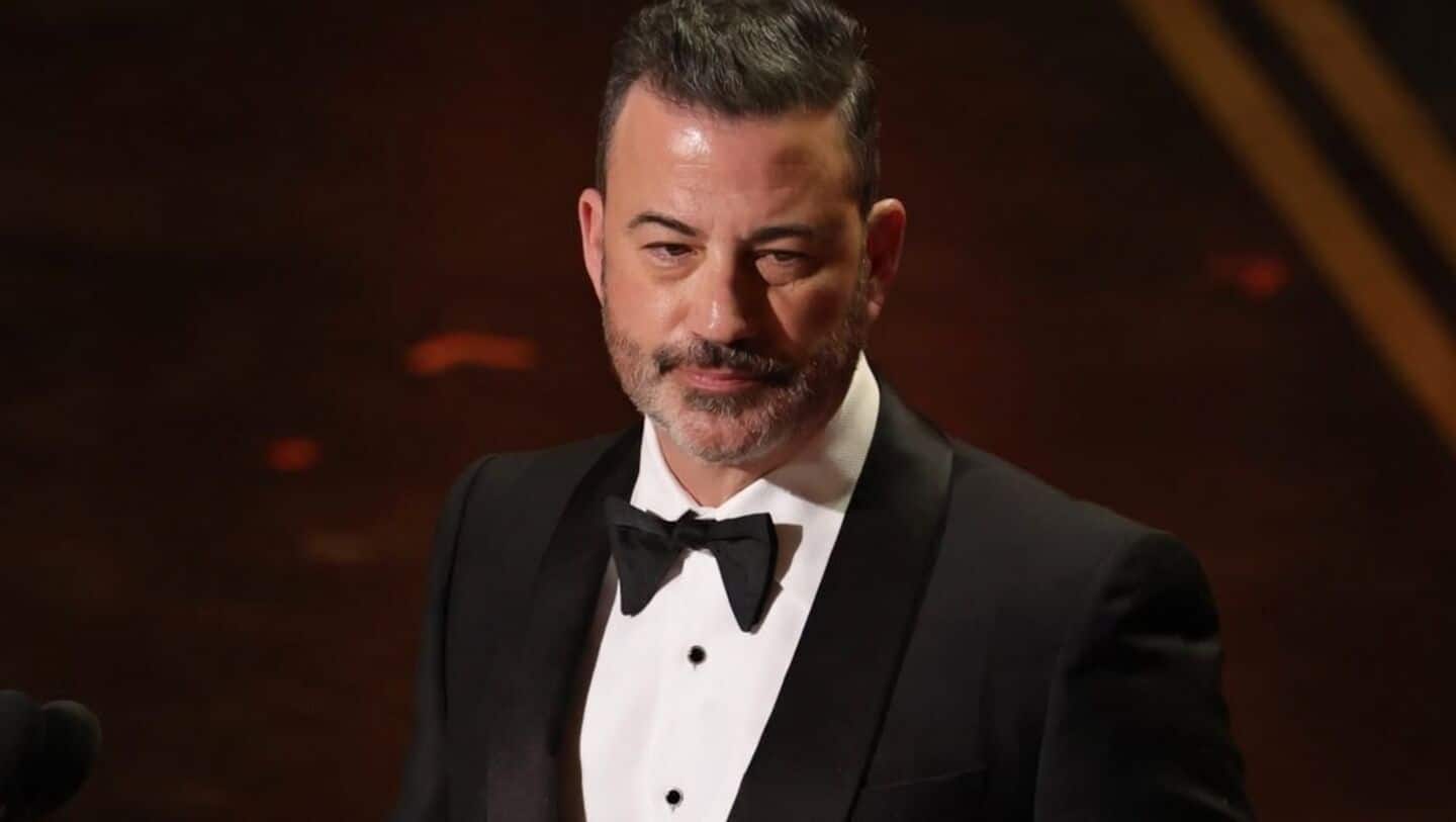 Oscars: Jimmy Kimmel takes 'free speech' dig at Trump, CBS 