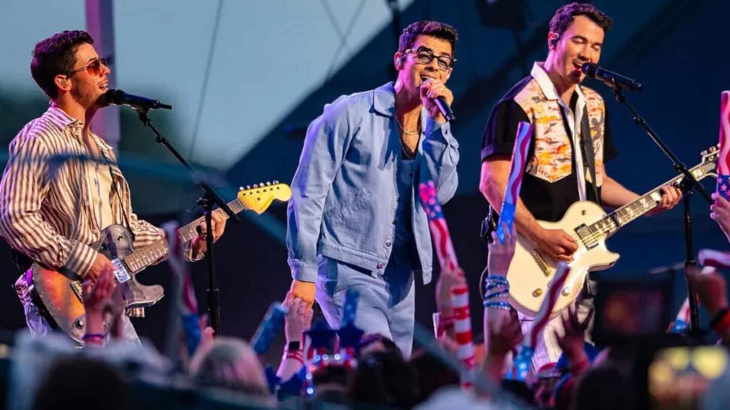 Kevin 'Papa' Jonas buys part of Jonas brothers' music catalog Kevin 'Papa' Jonas buys part of Jonas brothers' music catalog