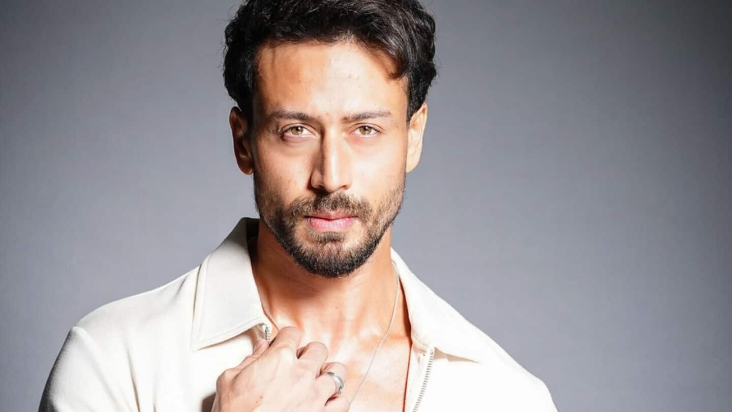 'Baaghi 4' star Tiger Shroff sells Khar apartment for ₹15.6cr 'Baaghi 4' star Tiger Shroff sells Khar apartment for ₹15.6cr