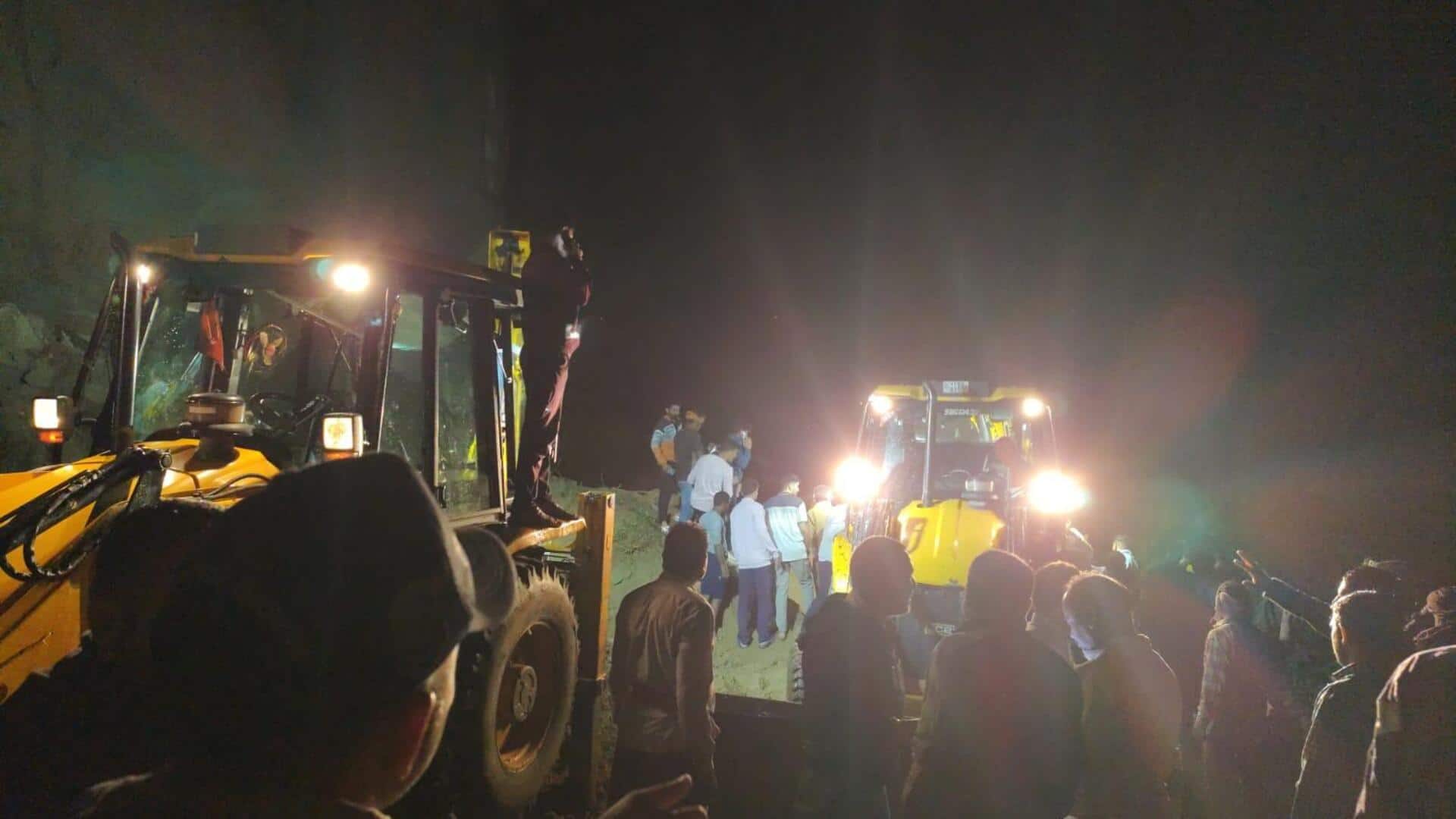 15 killed after landslide buries bus under debris in Himachal
