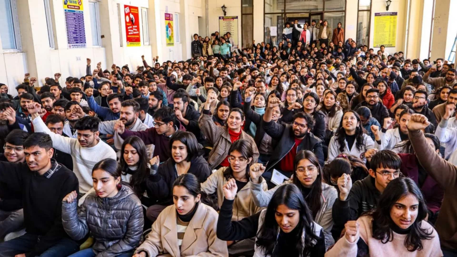 Himachal: Doctors go on indefinite strike after Shimla hospital brawl