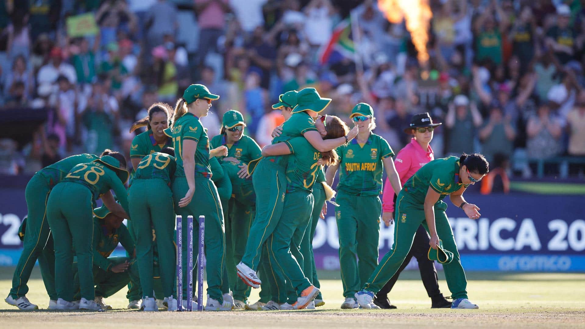 Women's T20 WC: Australia, South Africa to clash in final