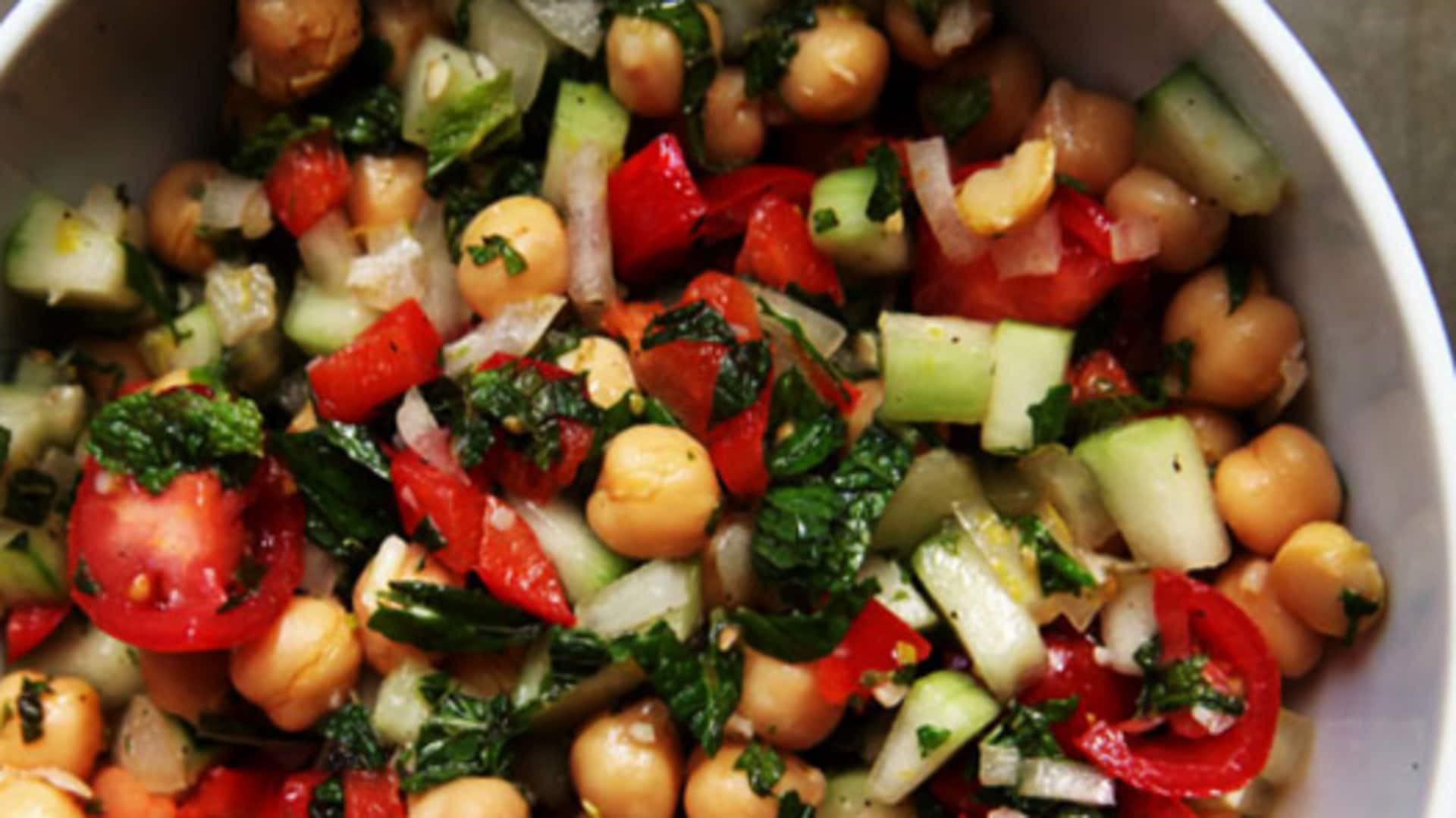 Chickpeas + mint: The perfect salad combo