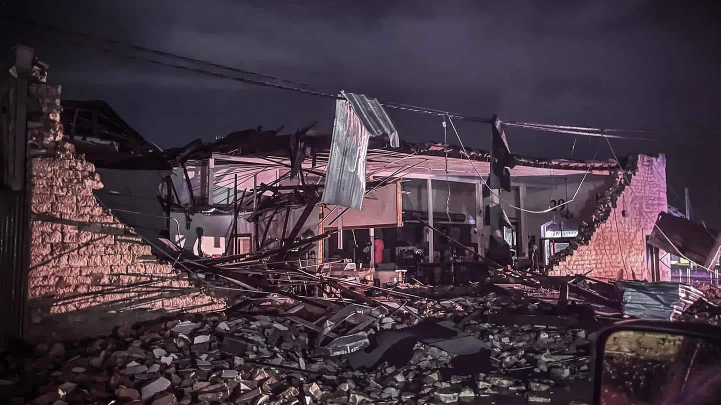 50 feared dead after tornadoes hit several US states