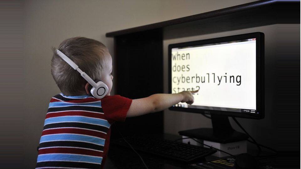 Landlord's son uploads tenants' intimate moments on porn website Landlord's son uploads tenants' intimate moments on porn website