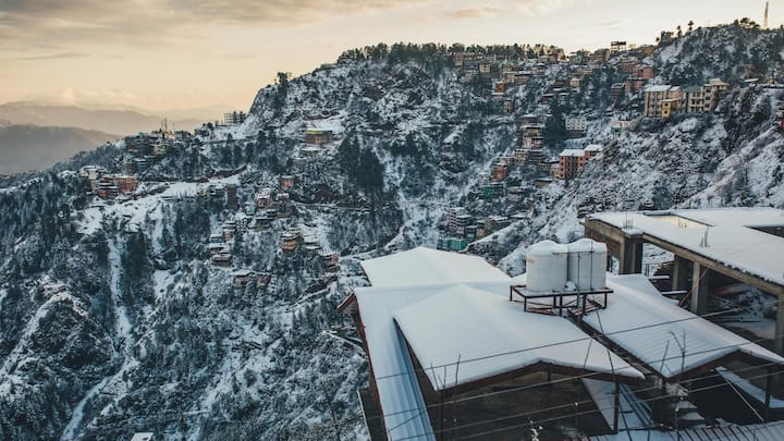 5 stunning places in India to experience snow in November 5 stunning places in India to experience snow in November