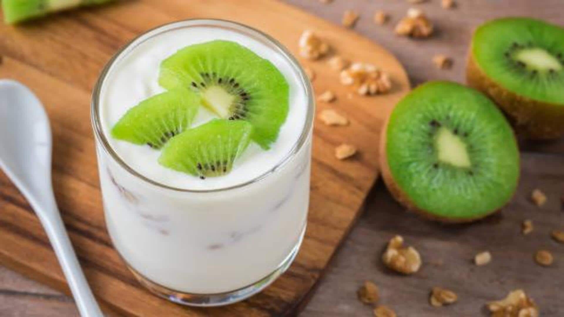 5-minute breakfasts: Kiwi vanilla yogurt cups