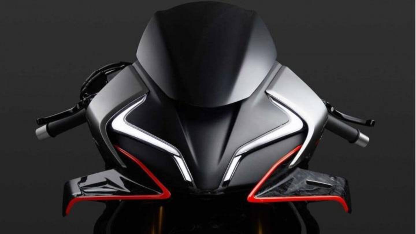 The bike has dual exhausts and winglets The bike has dual exhausts and winglets