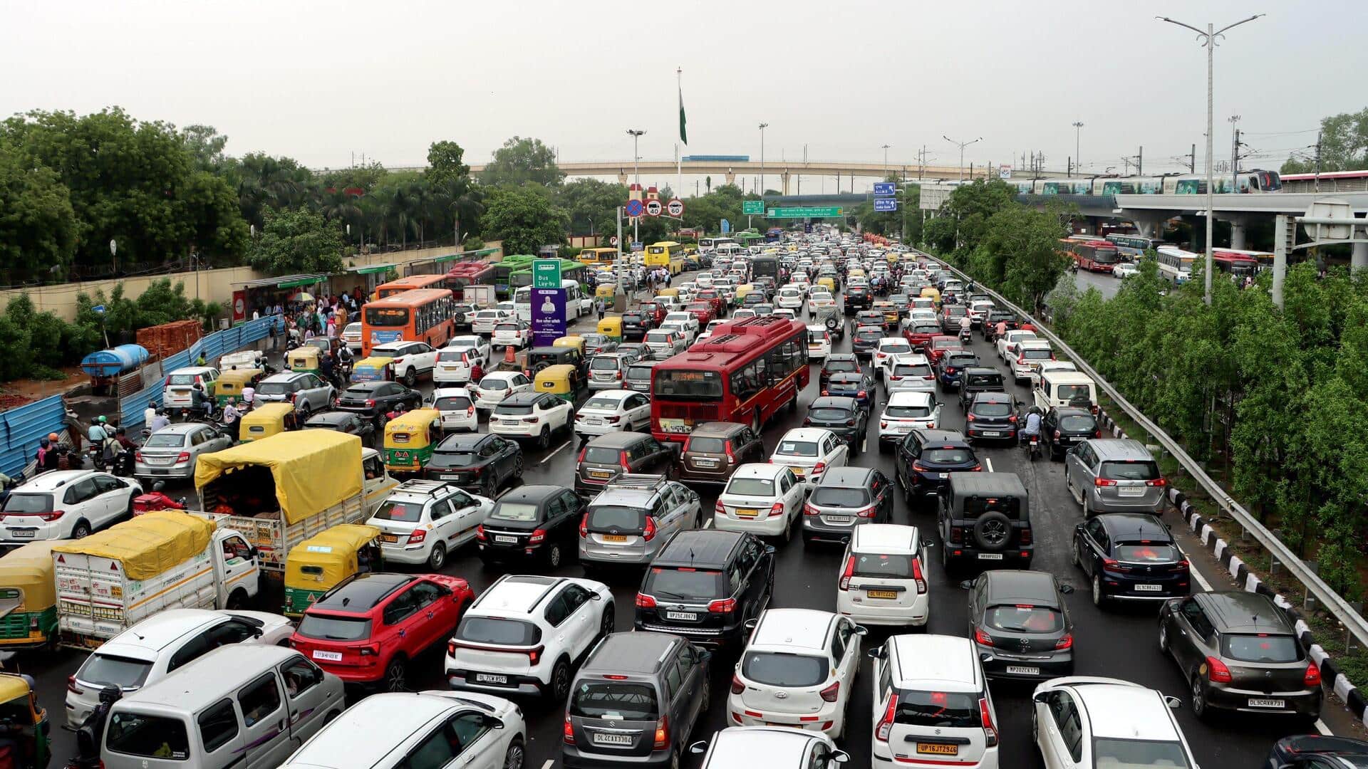 Modi government may launch 'negative points system' for driving licenses Modi government may launch 'negative points system' for driving licenses