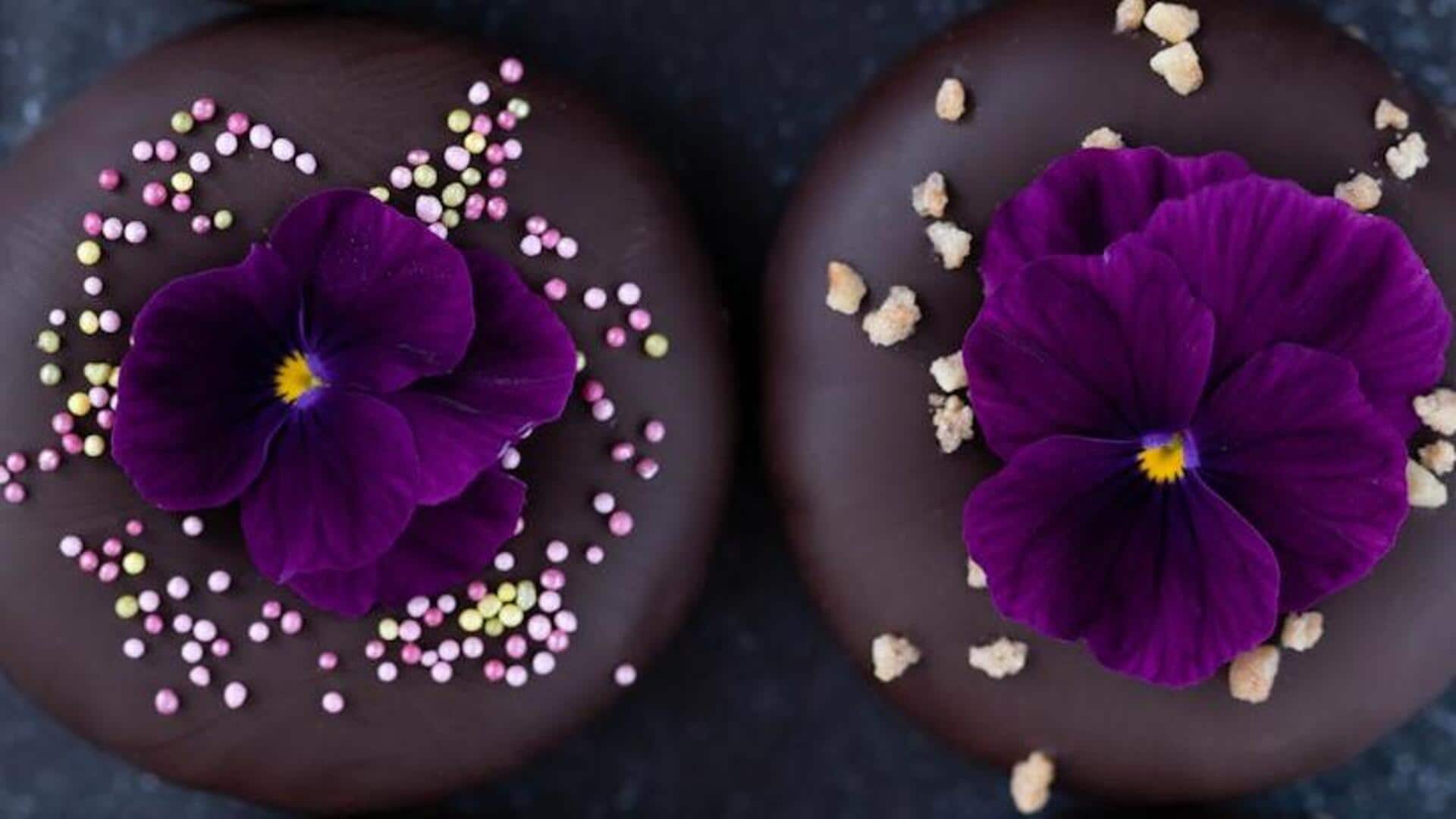 You'll love these edible flower desserts You'll love these edible flower desserts