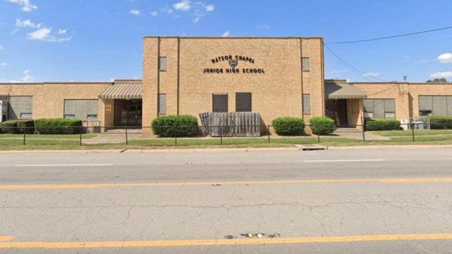 Boy, 15, injured in Arkansas school shooting; classmate held