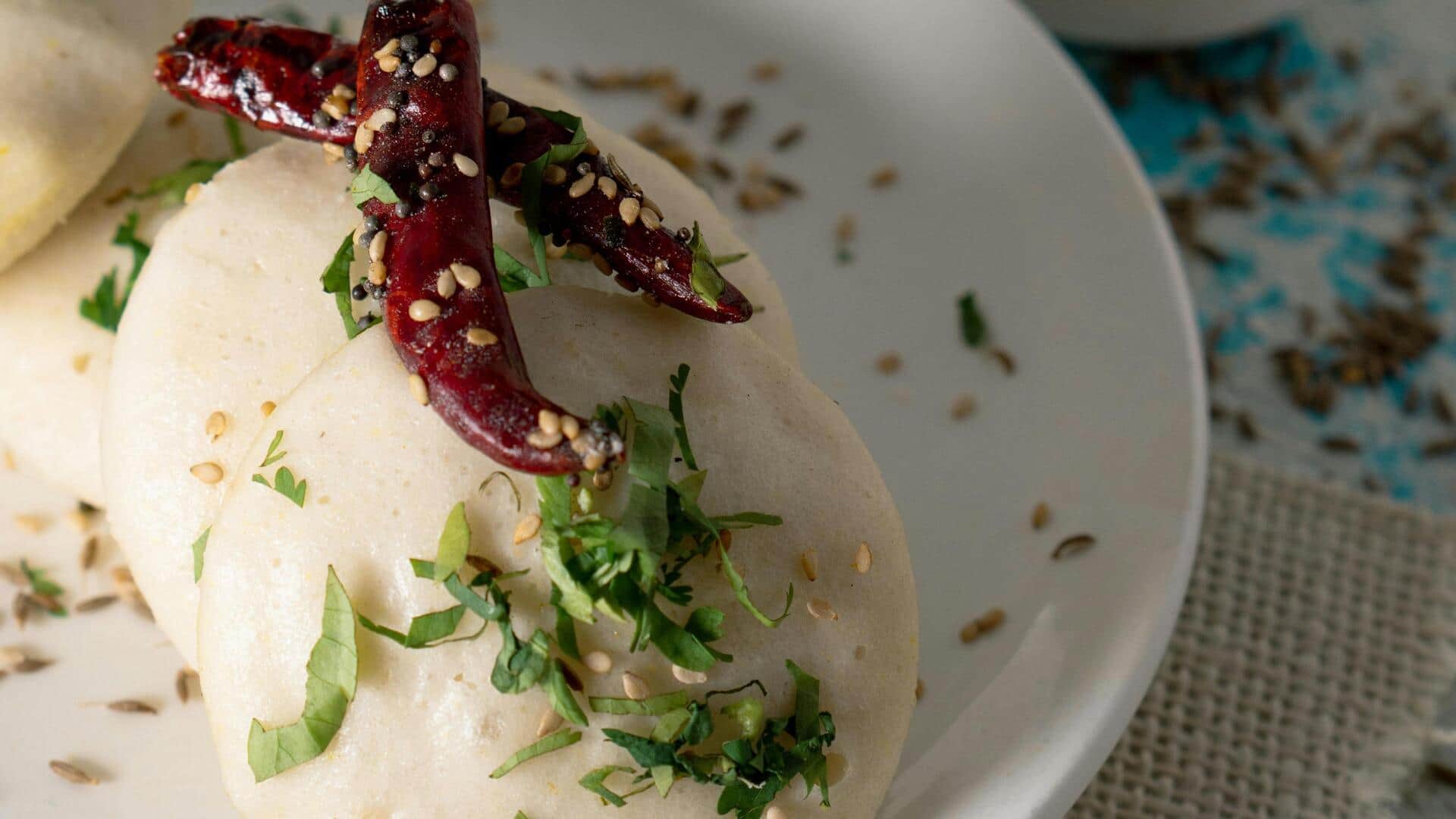 Master the art of perfect idlis with these easy tips