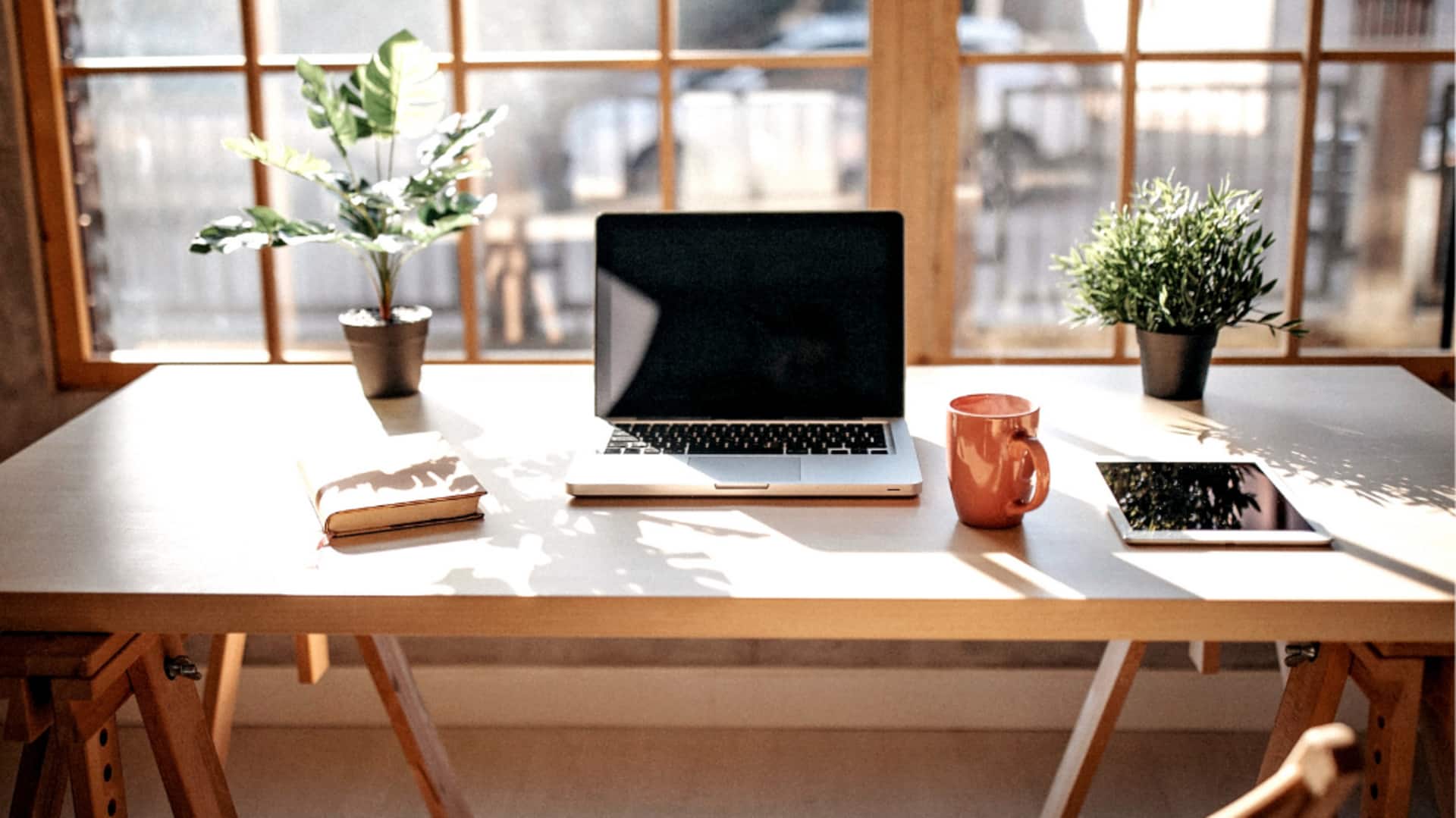 How to style your home office (on a budget)